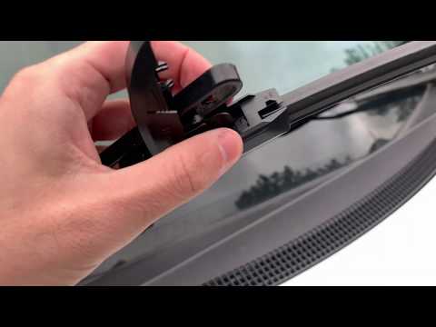 Bosch Icon Windshield Wiper Blade Installation on Honda Civic in 4k