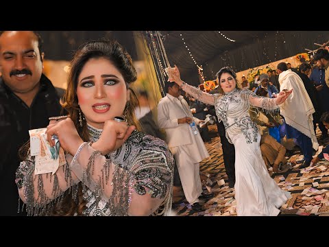 Kharchay Hosin Charchay Hosin | Mehak Malik | New Dance Performance 2026