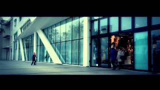 The Scooter / A roller