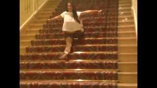 faze tari sfoara pe scari in jos