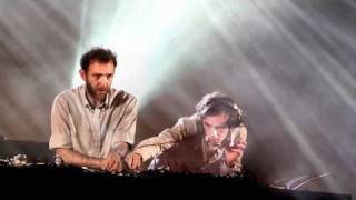 Radio Soulwax - Miserable Girl / E-Talking (Nite Versions / Live)