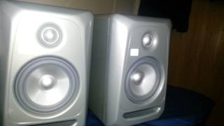 Video thumbnail for Sound Check: KRK Rokit 5 Gen 3 - Platinum Edition by ALKA