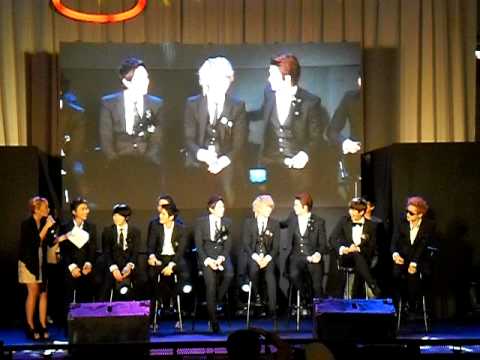 120113 ZE:A Hyungsik singing The Lazy Song, Minwoo singing You Remind Me(Fancam #9)