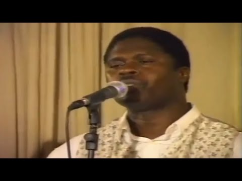 Adorons L'Eternel - 1 Heure Avec Jésus Christ Vol.1 (2003) (Entier/ Full)