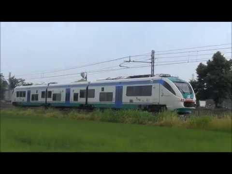 MINUETTI NELLA VECCHIA E NUOVA LIVREA IN TRANSITO A VIGNALE NOVARA. 5 - 7 - 2016