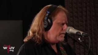 Warren Haynes of Gov&#39;t Mule  - &quot;When the World Gets Small&quot; (Live at WFUV)