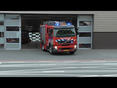 Prio 1 TS 20-3132 met spoed naar een Liftopsluiting in Breda