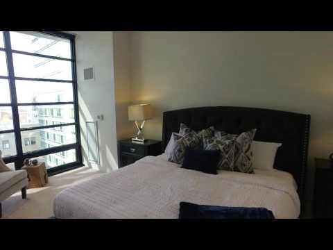 580 Washington St, Unit PHB, Boston MA - Diane Giacobbi - Tel 617-293-1240