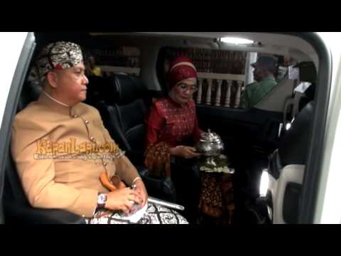 Raffi Ahmad Gelar Siraman Dengan Adat Sunda