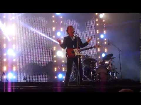 Tomas Ledin - Tungt outro "500 dagar om året" (live @ Norrporten Arena, Sundsvall 04.08.2012)