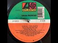 Laura Branigan – Dim All The Lights (Stonebridge Main Mix)
