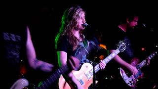 Tired Climb - Kylesa - Moho Live - 10th February 2011