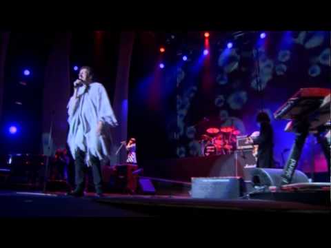 [HD]Charly Garcia- Promesas sobre el bidet- El concierto subacuático (Velez 2009)