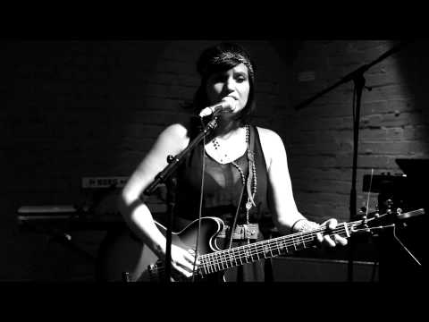 Black is the Colour--KISSHEAD (Juleiaah)