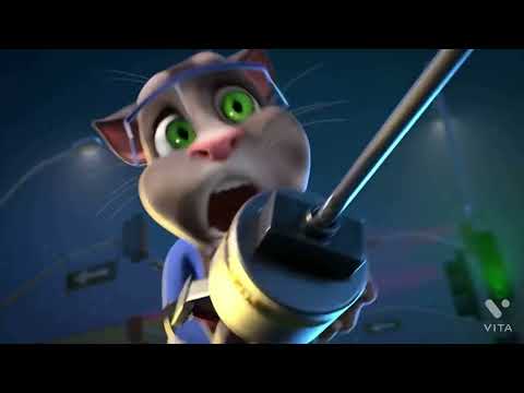 Tom chases roy. Talking Tom and friends neighbor Roy clip.