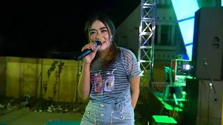 Download lagu BENCI KUSANGKA SAYANG   ANDRA KHARISMA MANHATTAN GREBEG DEMAK mp3 Download lagu BENCI KUSANGKA SAYANG   ANDRA KHARISMA MANHATTAN GREBEG DEMAK mp3