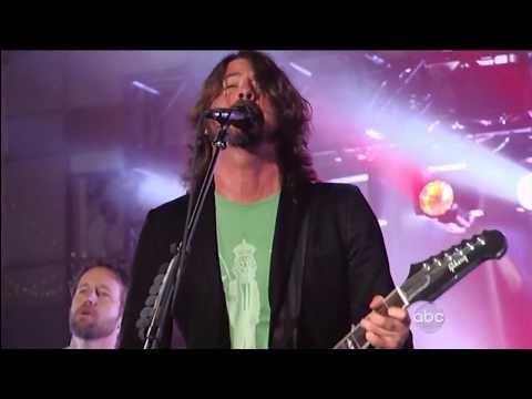 Foo Fighters & John Fogerty  - Fortunate Son (Creedence Clearwater Cover)