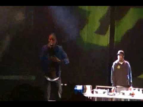 J.Cole College Tour in South Florida - Dead Presidents