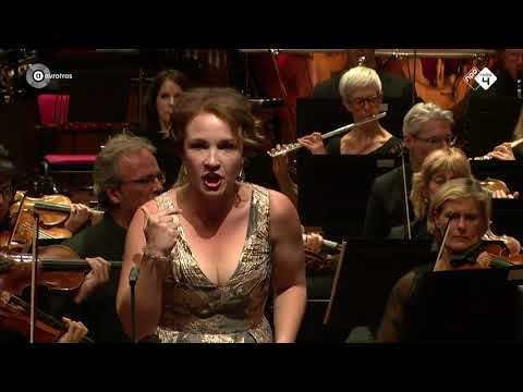 Sasha Cooke performs excerpts from Ravel's Shéhérazade Thumbnail