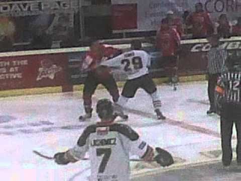 Justin Sawyer vs Alex Penner