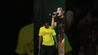 Download lagu Yeni Inka Ojo Nangis story wa #yeniinka #ojonangis #shorts mp3 Download lagu Yeni Inka Ojo Nangis story wa #yeniinka #ojonangis #shorts mp3