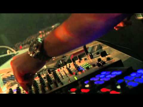 Umek Vs. Copyright -  I'm All Yours Mechanics (Sebastian R Mash-up)