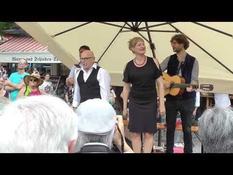 Qouplet AG - mir is alles Oans