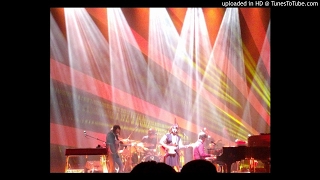 Norah Jones - American Dream (LCD Soundsystem Cover, Live)