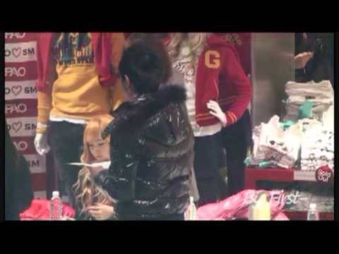 [Fancam] 091127 Tiffany SNSD@SPAO♥SM Fansign Event