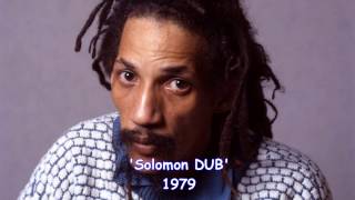 Junior Delgado ls Hugh Mundell & Augustus Pablo   Rasta Say, Stop These Fussing And Fighting