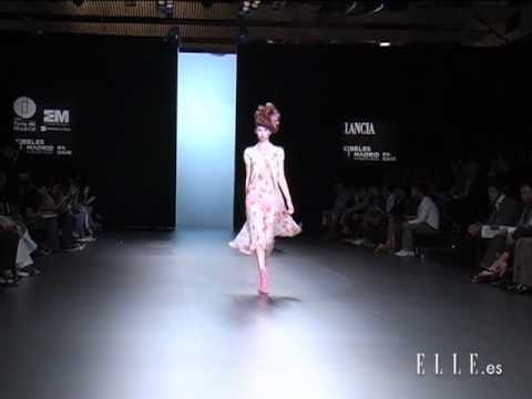 Elisa Palomino. Pasarela Cibeles primavera verano 2011