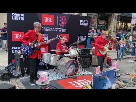 Tsunami Of Sound performs "Out Of Limits" - 8/13/22 - Jersey St. Fenway Park