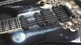 Video thumbnail for Jackson DK1 Skull Finish Videoview by Fredguitarist