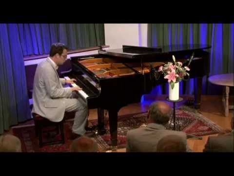 Ethan Uslan plays "Let's Misbehave" for the Billy Mayerl Society