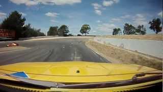 preview picture of video 'Torana 1jz spins & Hits armco'