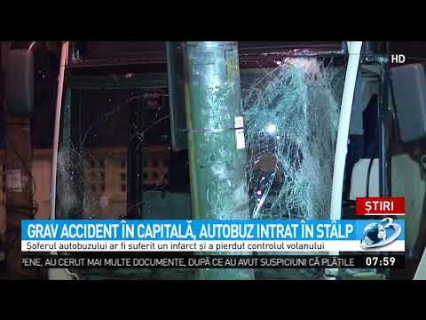Un autobuz RATB a intrat într-un stâlp. Șoferul şi pasagerii au ajuns la spital