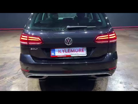 Volkswagen Golf AUTOMATIC 1.2 TSI - CRUISE CONTROL - Image 2