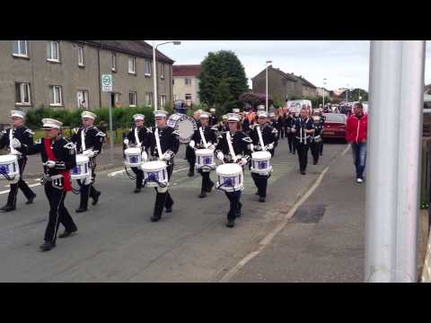 parade through Pumpherston, livingston