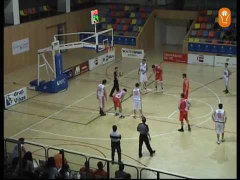 EBA: Universitat de Vic 108 - 68 Aqua