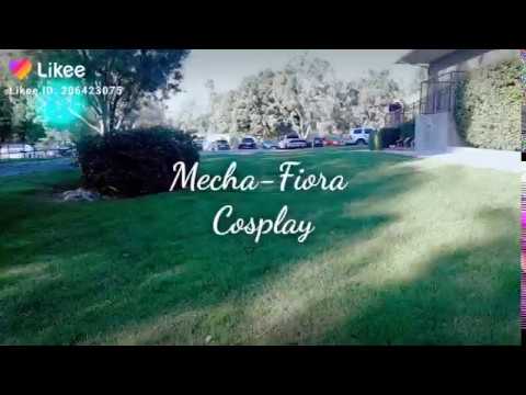 Princess Corrin dressed as Mecha-Fiora Cosplay from Xenoblade Chronicles!