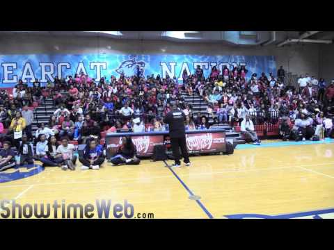 Powerhouse Dance Company (Red) vs Eastern Lady Gems  (White) - 2016 Battle In The Apple BITA