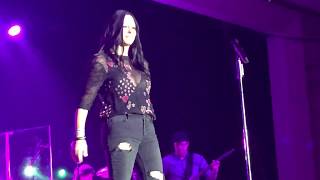 Sara Evans at Dover Downs Casino singing &quot;I Could not Ask for More&quot; live October 13, 2018