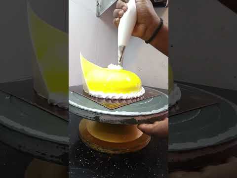 #howtomakecakecreamathome #countr cake theme #biutyful #love #cake