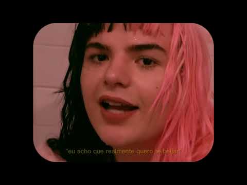 Awfultune-I Met Sarah in the Bathroom (legendado)