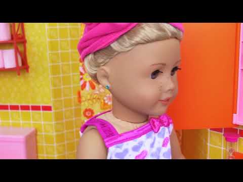 Baby Doll Morning Routine in Bedroom Bunk Beds #13