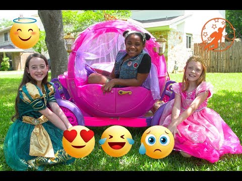 High Top Princess 6 - The Pink Princess Carriage and The Emoji