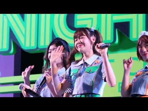 `KimiWa’ NoeyBNK48 x GrabUrbanNightFest