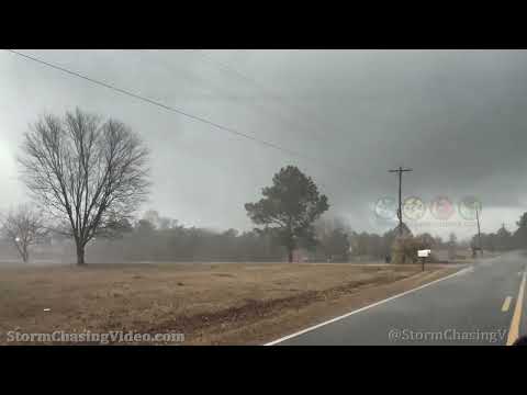 Tornado on the ground in Deatsville, AL Jordan Lake 1/3/2023