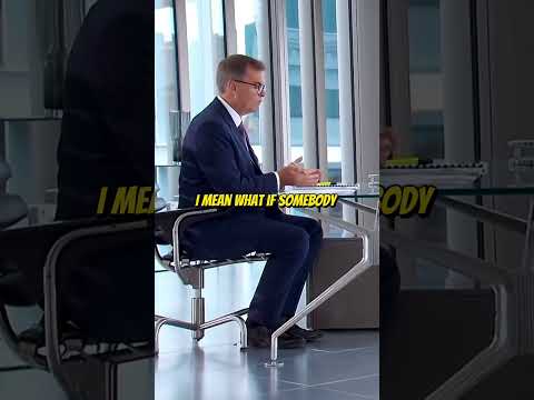 He gave it to her for free afterwards 👍 #theapprentice #business #wealth