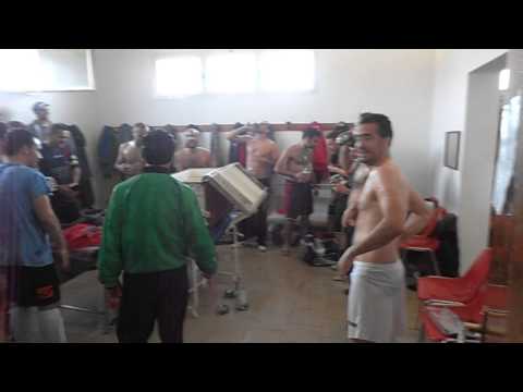 IS URIGUS .....CHI NON SALTA IGLESIENTE E' ....E'......